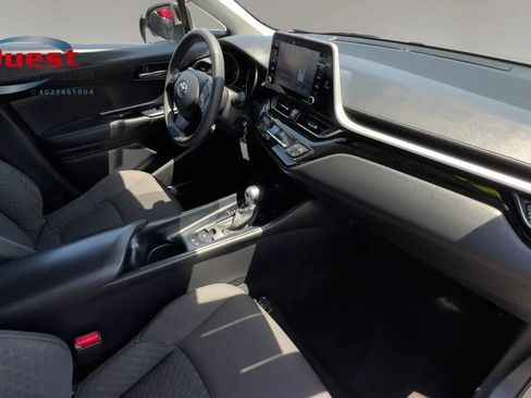 Used 2021 Toyota C-HR LE FWD image 15