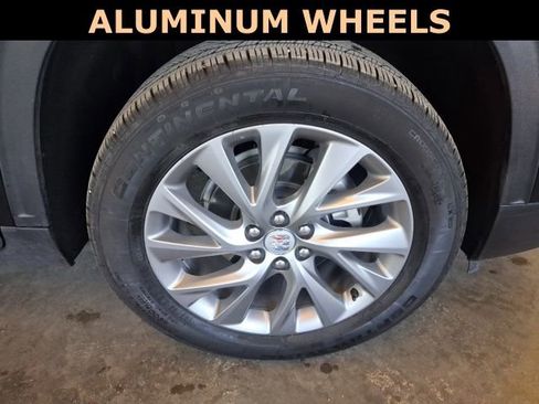 Used 2025 Buick Enclave Preferred image 35