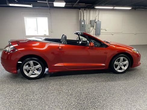 Used 2007 Mitsubishi Eclipse GS FWD image 8