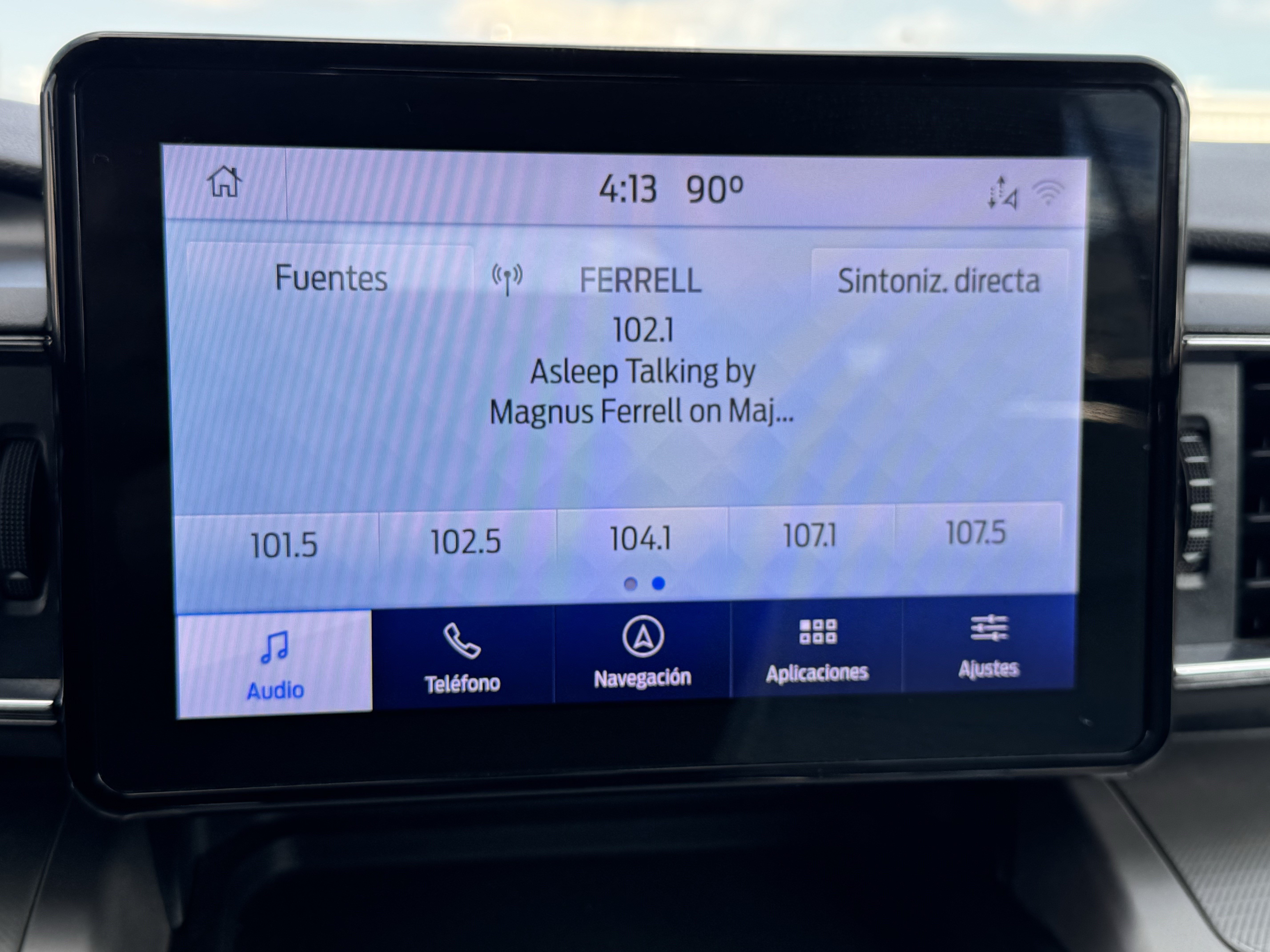 Used 2021 Ford Explorer XLT w/ Equipment Group 202A RWD image 23