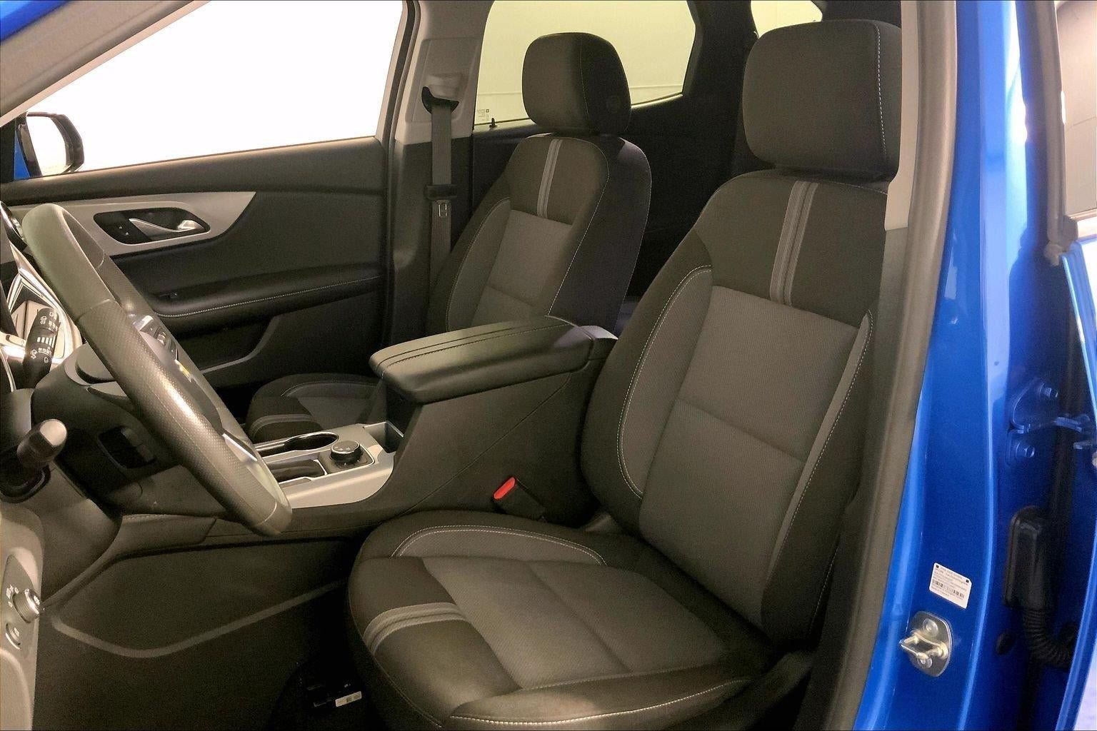 Used 2024 Chevrolet Blazer LT w/ Convenience Package FWD image 21