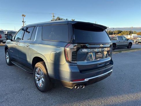 New 2025 Chevrolet Suburban Premier w/ Sun And Tow Package image 5