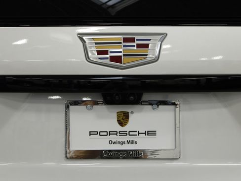 Used 2025 Cadillac Escalade Sport Platinum AWD/4WD image 3
