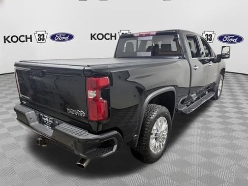 Used 2023 Chevrolet Silverado 2500 High Country w/ Z71 Off-Road Package image 8