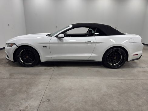 Used 2016 Ford Mustang GT Premium image 5