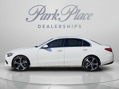 Used 2024 Mercedes-Benz C 300 Sedan image 2
