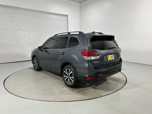 Used 2020 Subaru Forester Limited w/ Popular Package #3 AWD/4WD image 23