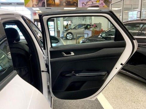 Used 2022 Kia K5 GT-Line image 32