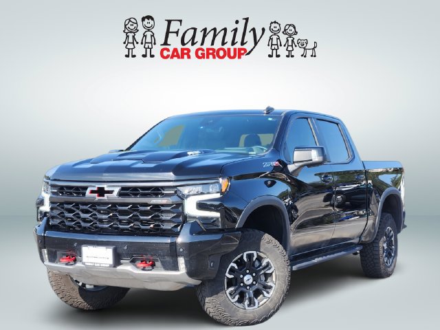 Used 2025 Chevrolet Silverado 1500 ZR2 w/ Technology Package AWD/4WD image 1