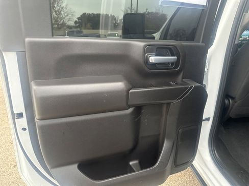 Used 2021 Chevrolet Silverado 3500 LT w/ Remote Start Package image 19