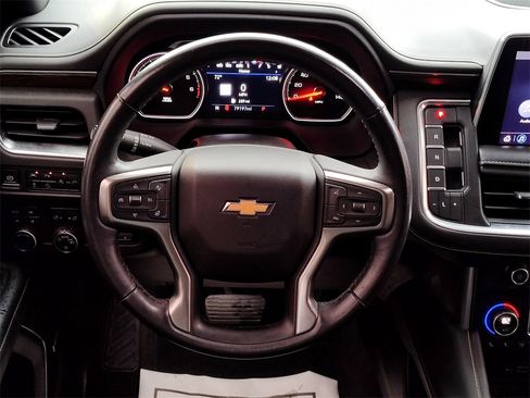 Used 2021 Chevrolet Tahoe Premier w/ Premium Package image 29