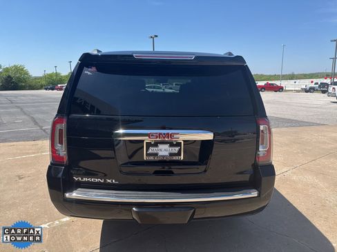 Used 2019 GMC Yukon XL Denali w/ Denali Ultimate Package AWD/4WD image 4