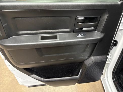 Used 2022 RAM 5500 Tradesman w/ Safety Group AWD/4WD image 33