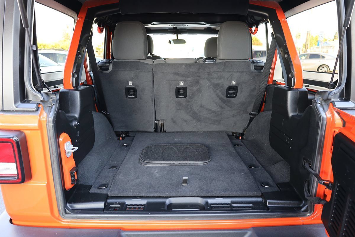 Used 2020 Jeep Wrangler Unlimited Sport S AWD/4WD image 12