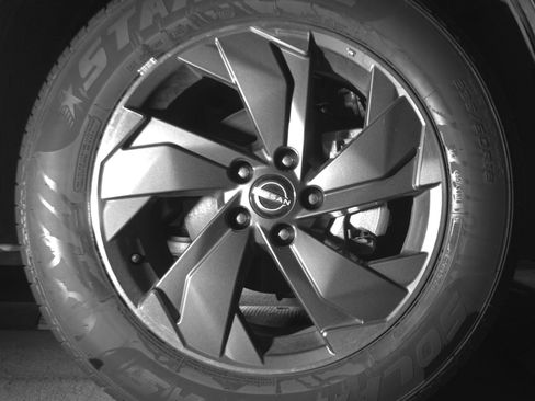 Used 2025 Nissan Rogue SV image 13