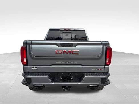 Used 2021 GMC Sierra 1500 AT4 w/ AT4 Premium Package image 4