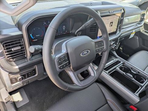 New 2026 Ford F250 Lariat AWD/4WD image 3