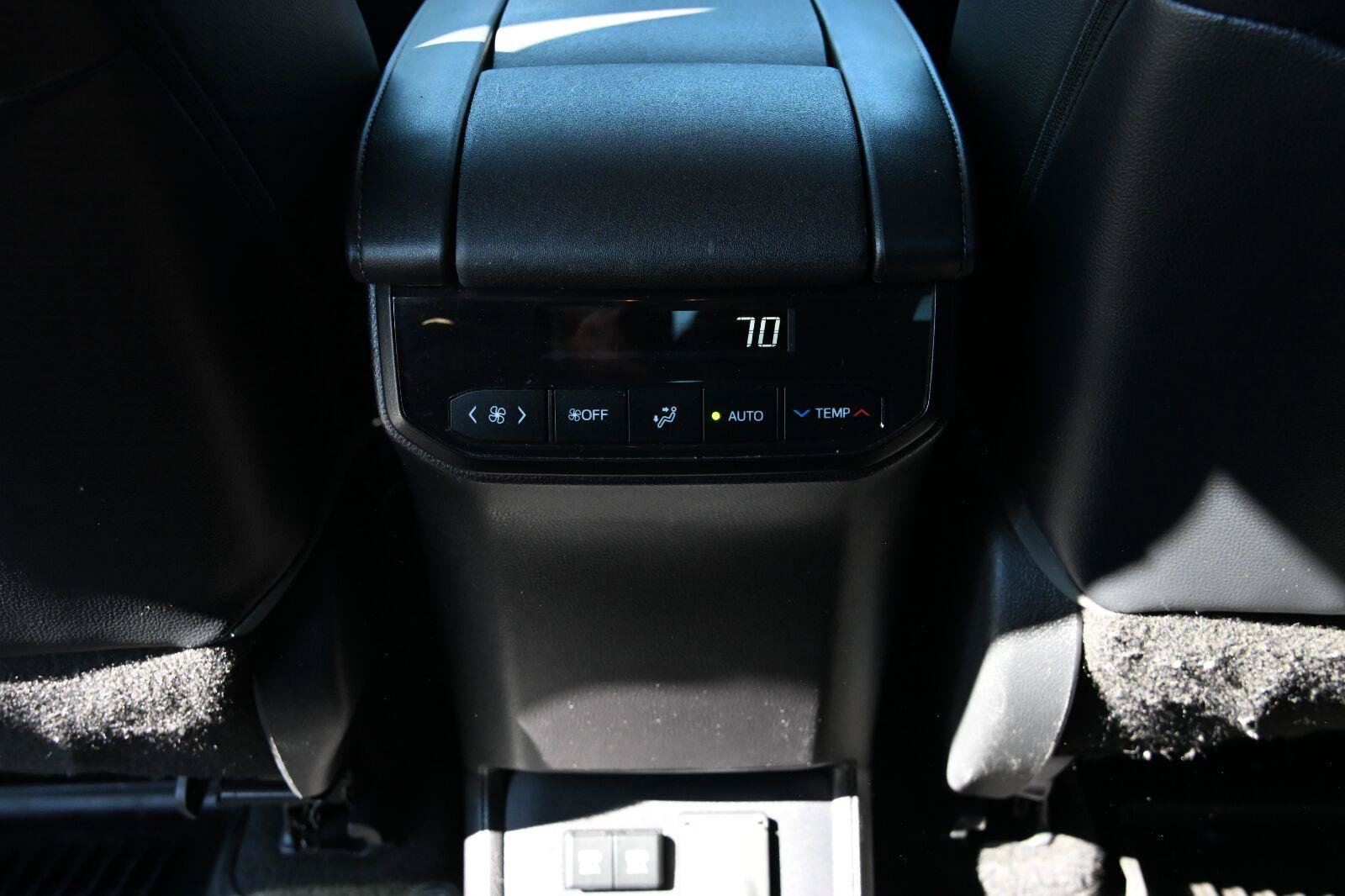 Used 2020 Toyota Highlander Limited AWD/4WD image 20