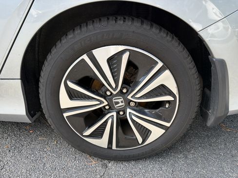 Used 2017 Honda Civic EX-T image 10