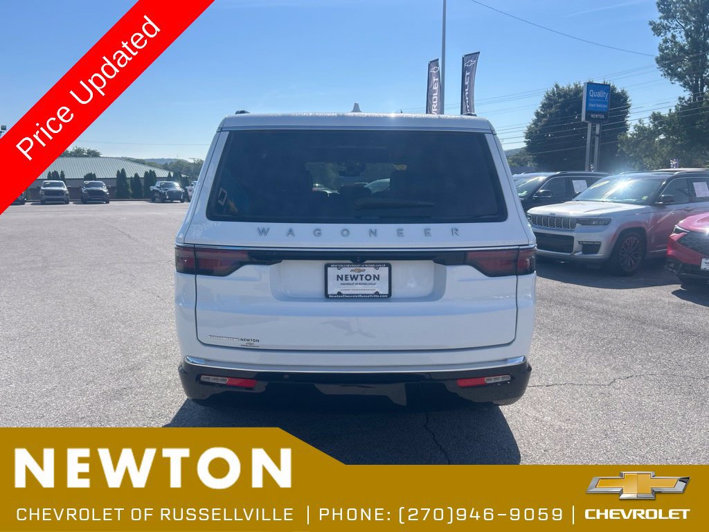 Used 2023 Jeep Wagoneer 4WD w/ Premium Group I image 45