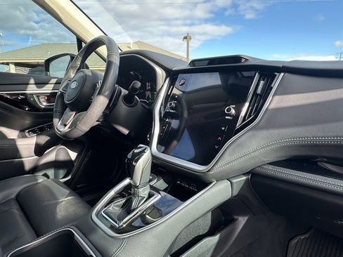 Used 2023 Subaru Outback Limited w/ Popular Package #2 image 7