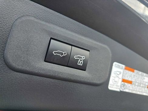 Certified 2022 Lexus NX 350h AWD image 18