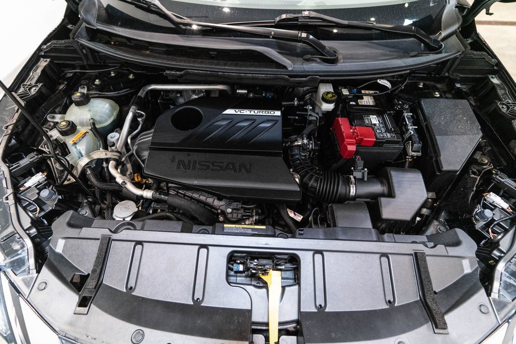 Used 2023 Nissan Rogue SV FWD image 34