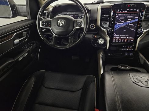 Used 2019 RAM 1500 Laramie RWD image 9