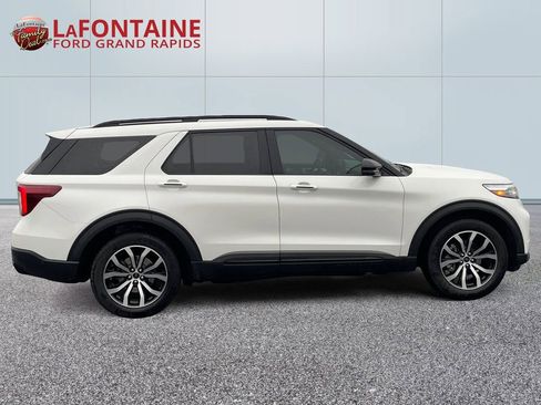 Used 2020 Ford Explorer ST w/ Premium Technology Package AWD/4WD image 8