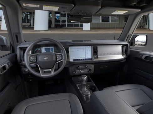 New 2025 Ford Bronco Outer Banks AWD/4WD image 9