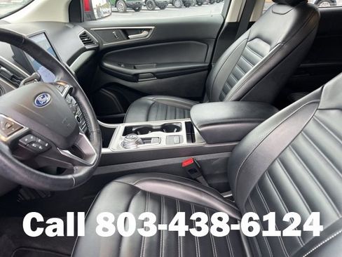 Used 2023 Ford Edge SEL image 9