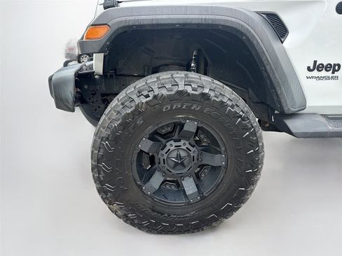 Used 2020 Jeep Wrangler Unlimited Sport AWD/4WD image 30