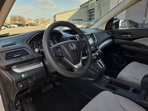 Used 2016 Honda CR-V EX image 2