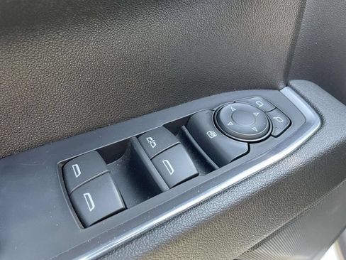 Used 2023 GMC Sierra 1500 Elevation w/ X31 Off-Road Package AWD/4WD image 17