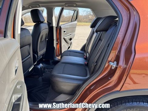 Used 2019 Chevrolet Trax LT w/ LT Convenience Package image 31