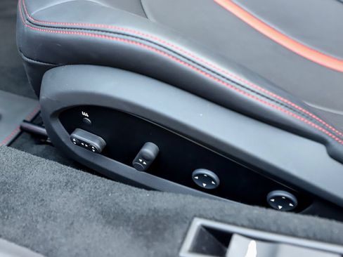 Certified 2022 Ferrari F8 Tributo RWD image 61