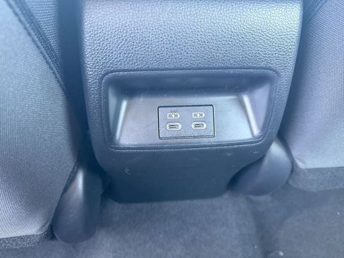 Used 2024 Toyota Corolla LE image 8