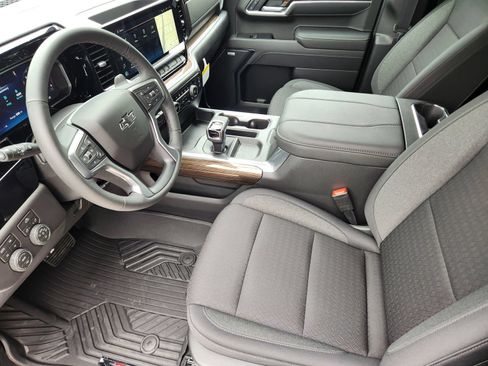 New 2026 Chevrolet Silverado 1500 LT Trail Boss w/ Convenience Package II AWD/4WD image 13