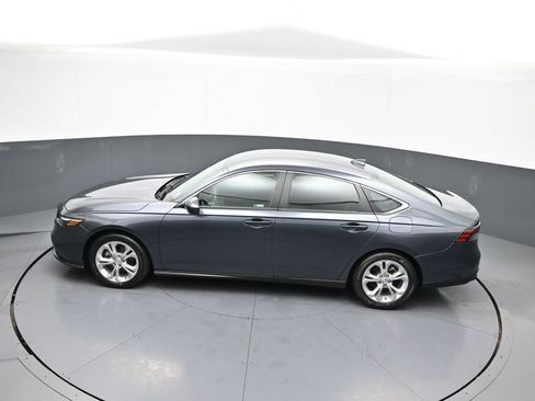 Certified 2023 Honda Accord LX image 40