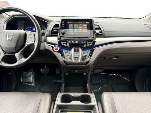 Used 2018 Honda Odyssey Elite image 12