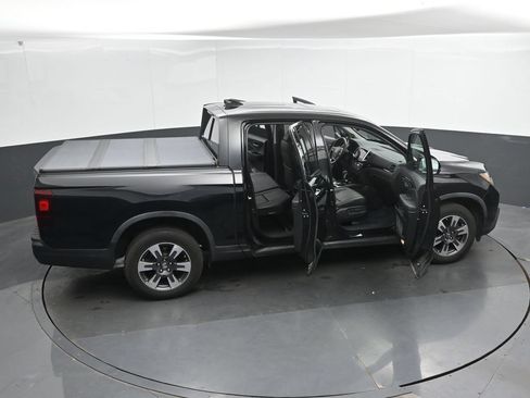 Used 2018 Honda Ridgeline RTL-E image 46