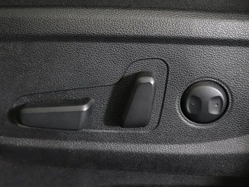 Used 2025 Kia Telluride S image 34