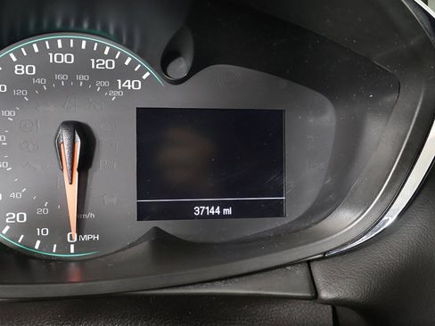 Used 2020 Chevrolet Trax LT image 29