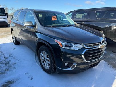 Used 2020 Chevrolet Traverse LT