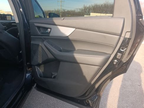 Used 2023 Acura MDX SH-AWD w/ Technology Package image 36