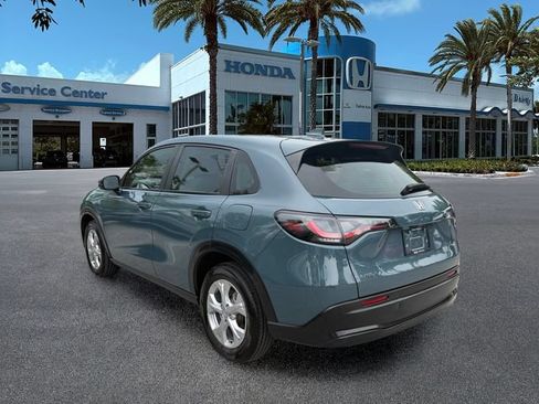Used 2023 Honda HR-V LX image 6