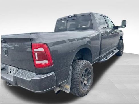 Used 2021 RAM 2500 Big Horn w/ Level B Equipment Group AWD/4WD image 11