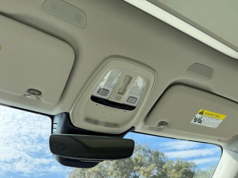 New 2026 Volvo XC60 T8 Ultra w/ Protection Package Premier image 16