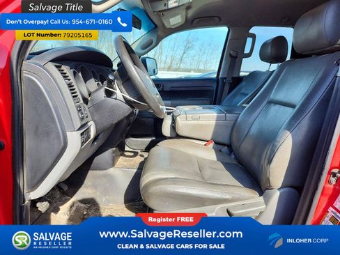 Used 2013 Toyota Tundra 4x4 Double Cab w/ Tow Pkg image 9