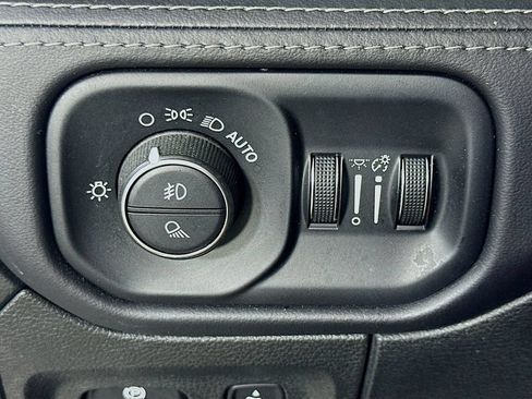 Used 2023 RAM 1500 Limited w/ Night Edition AWD/4WD image 22